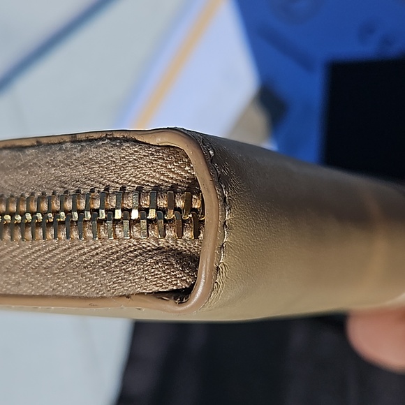 YSL Long Zippy Leather Wallet - Picture 12 of 16